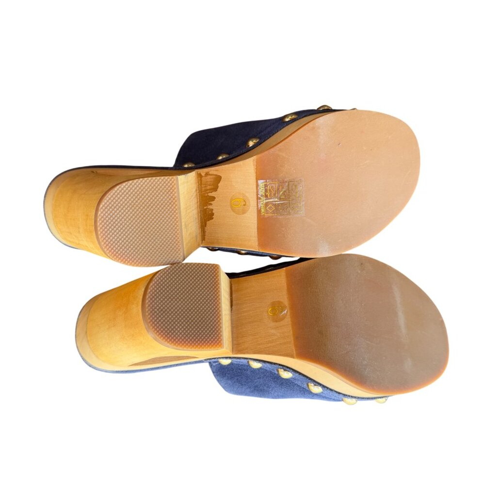 House Of Harlow 1960 x REVOLVE Cut Out Blue Suede Clogs With Wooden Heels & Gold - Picture 7 of 8